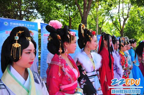 点击查看原图