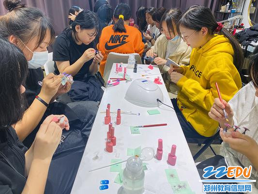 美甲实训 美甲实训