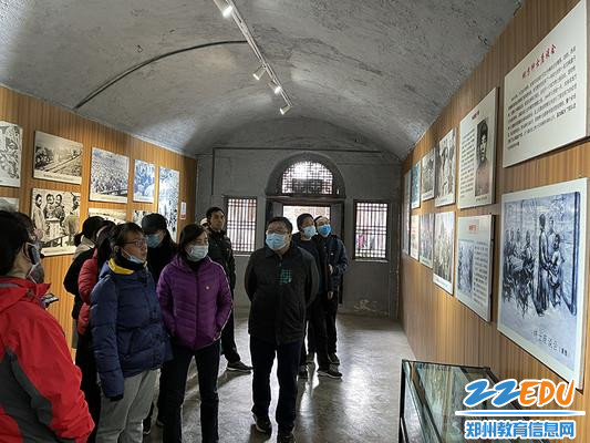 参观豫西抗日根据地纪念馆 参观豫西抗日根据地纪念馆